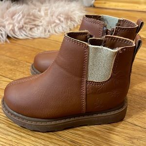 Toddler girls boots. Never worn!